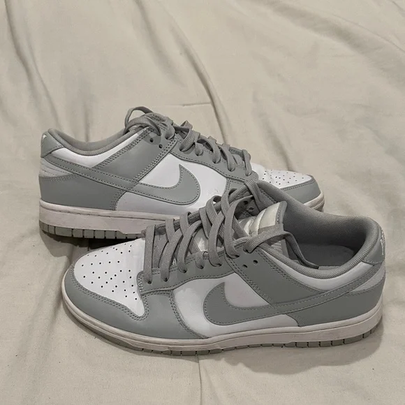 WMNS Nike Dunk Low ‘Grey Fog’ - Picture 3 of 11